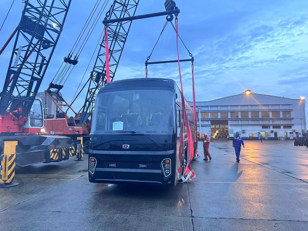 Ηλεκτρικό λεωφορείο 46 θέσεων 11μ για υπεραστικές δημόσιες συγκοινωνίες